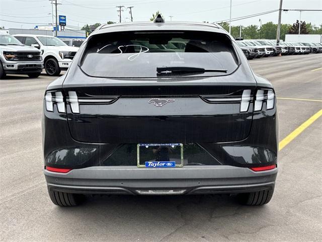new 2025 Ford Mustang Mach-E car