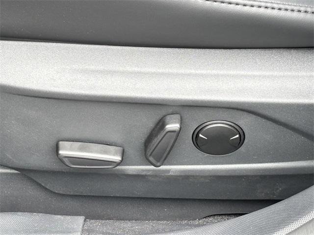 new 2025 Ford Mustang Mach-E car