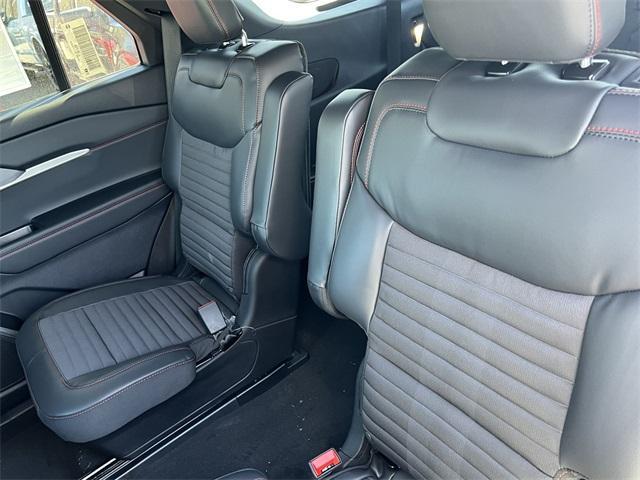 new 2025 Ford Explorer car