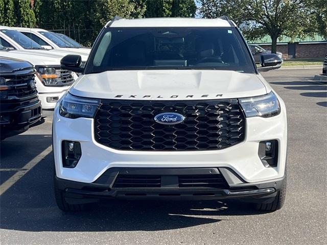 new 2025 Ford Explorer car