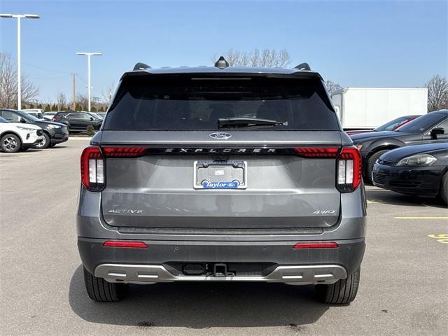 new 2025 Ford Explorer car