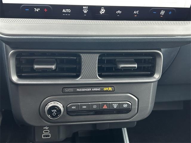 new 2025 Ford Maverick car