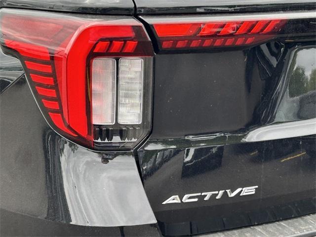 new 2025 Ford Explorer car