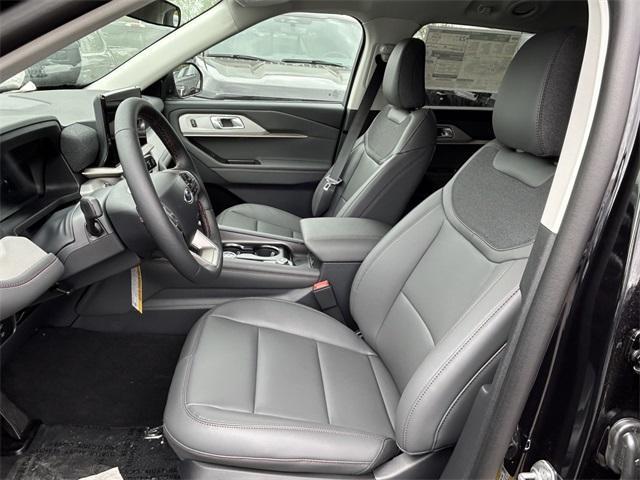 new 2025 Ford Explorer car