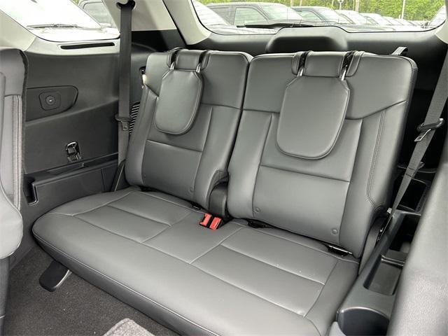 new 2025 Ford Explorer car