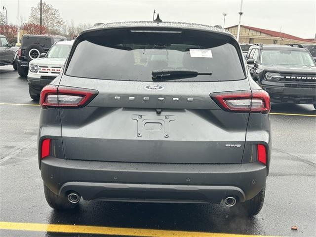 new 2025 Ford Escape car