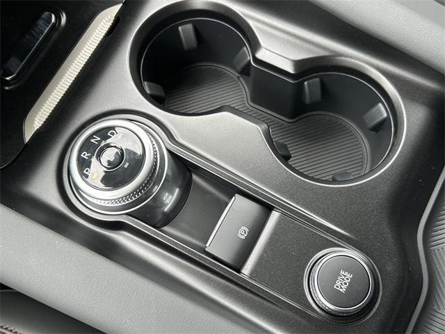 new 2025 Ford Explorer car