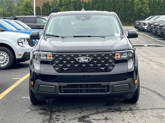 new 2025 Ford Maverick car