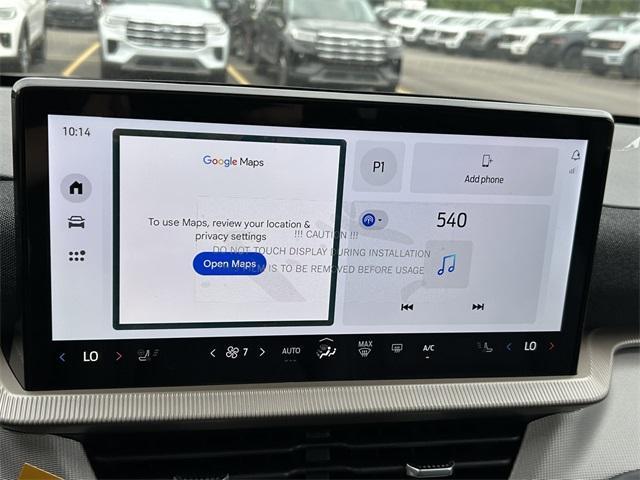 new 2025 Ford Explorer car