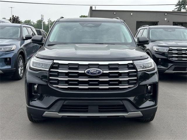 new 2025 Ford Explorer car