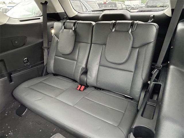 new 2025 Ford Explorer car