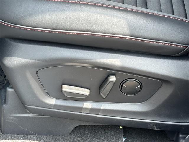 new 2025 Ford Explorer car