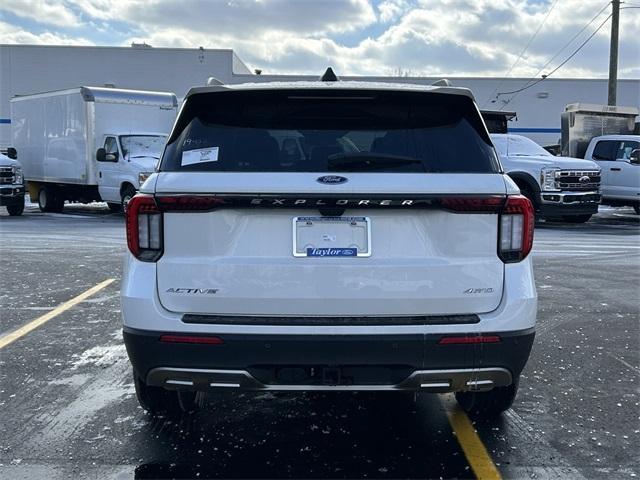 new 2025 Ford Explorer car