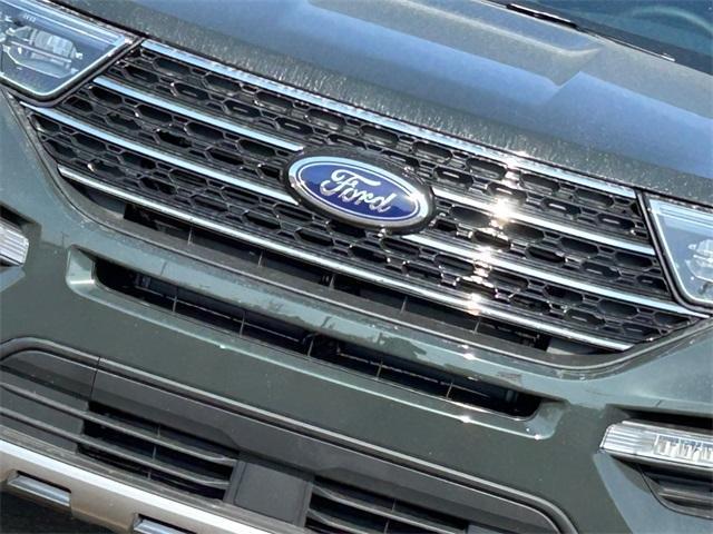 new 2024 Ford Explorer car, priced at $41,302