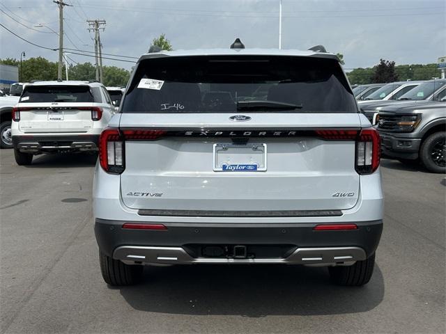 new 2025 Ford Explorer car