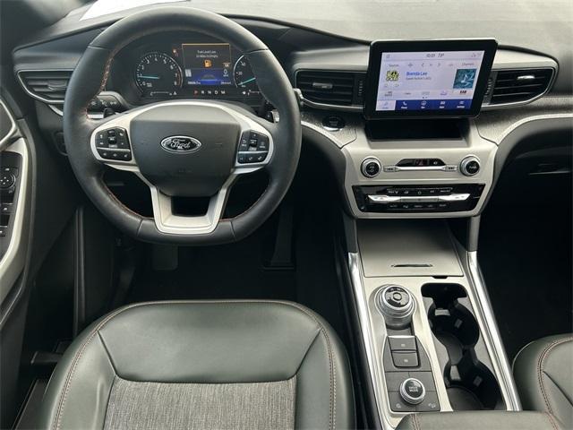 used 2022 Ford Explorer car, priced at $35,628
