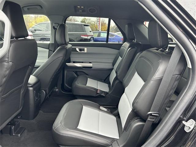 used 2022 Ford Explorer car, priced at $32,998