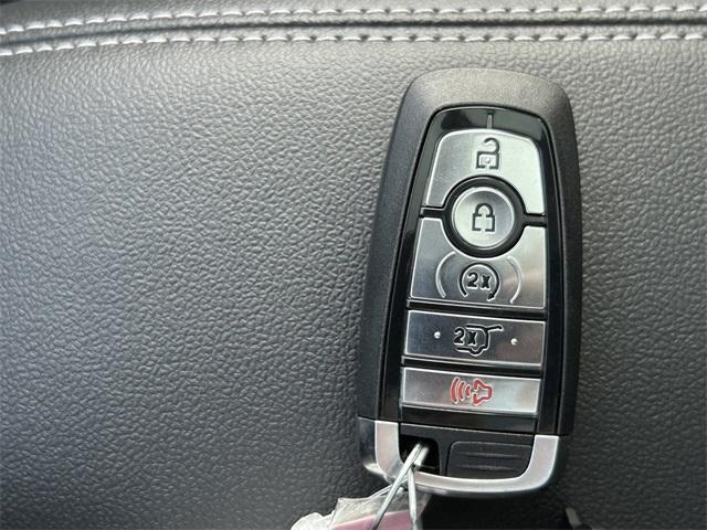new 2025 Ford Escape car