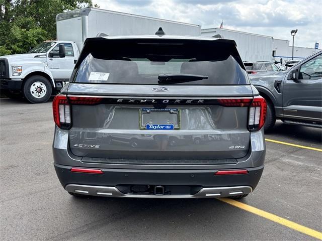 new 2025 Ford Explorer car
