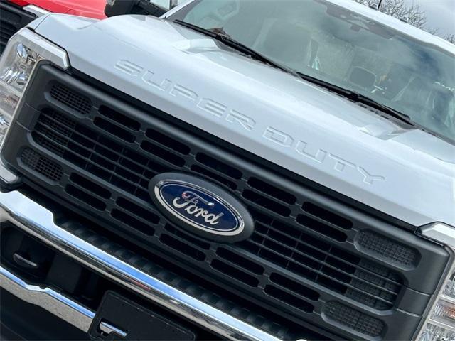 new 2024 Ford F-250 car, priced at $49,923