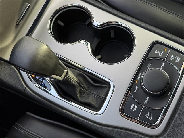 used 2019 Jeep Grand Cherokee car, priced at $27,500