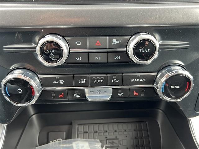 new 2025 Ford F-150 car