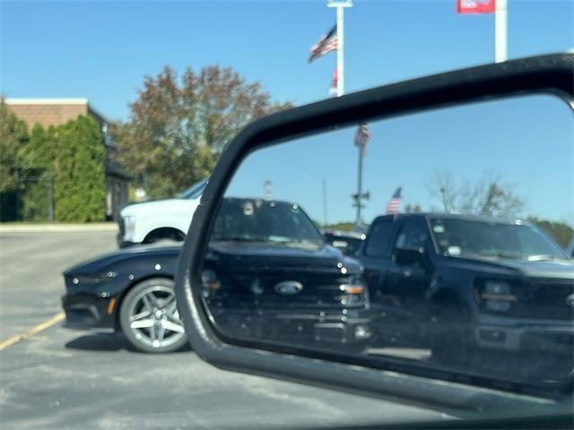 new 2025 Ford Mustang car