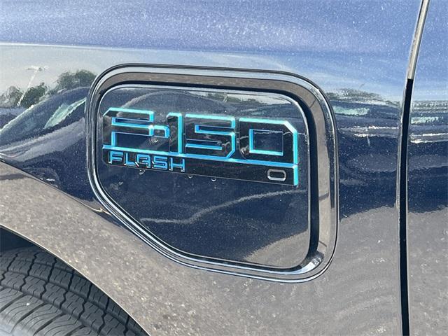 new 2025 Ford F-150 Lightning car