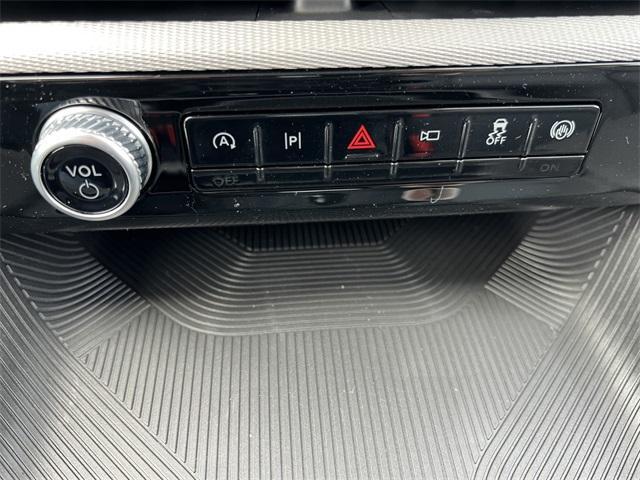new 2025 Ford Explorer car