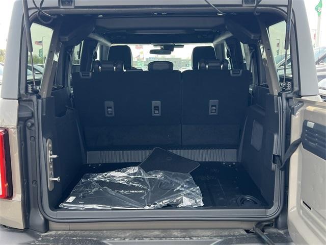 new 2025 Ford Bronco car