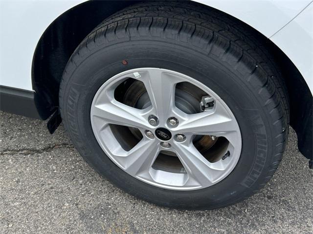 used 2024 Ford Edge car, priced at $35,000