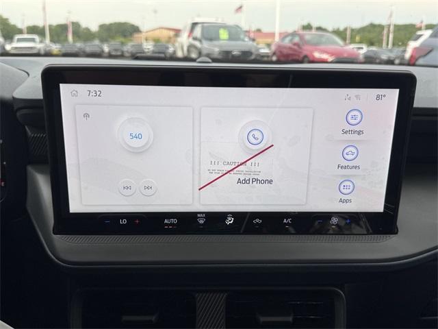 new 2025 Ford Maverick car