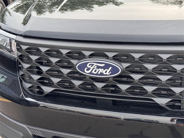 new 2025 Ford Maverick car