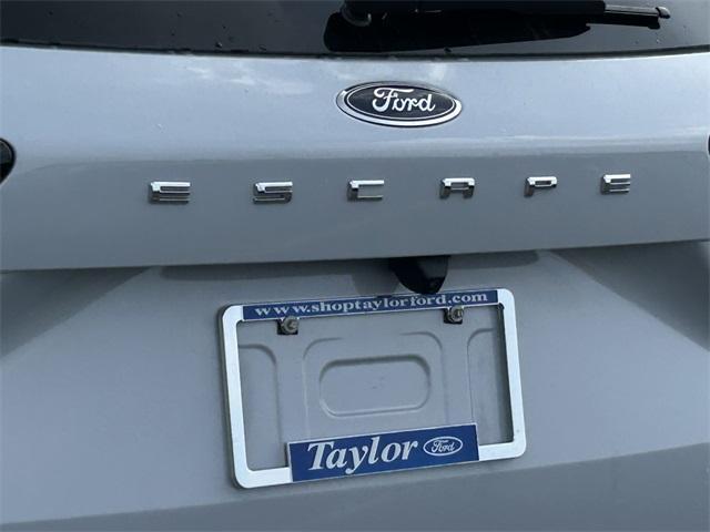 new 2025 Ford Escape PHEV car