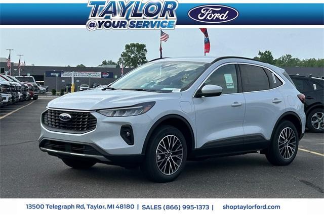 new 2025 Ford Escape PHEV car