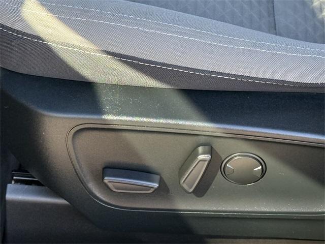 used 2022 Ford Escape car, priced at $21,999