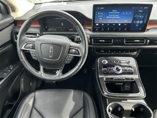 used 2022 Lincoln Nautilus car, priced at $35,998