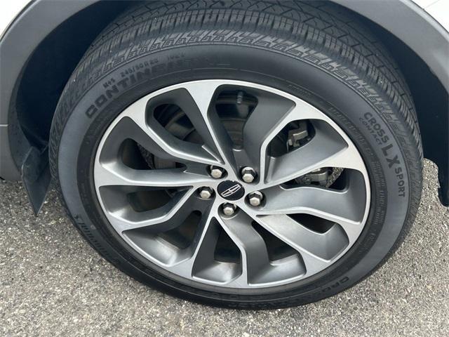 used 2022 Lincoln Nautilus car, priced at $35,998