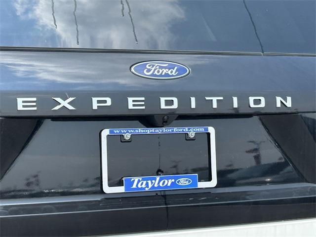 new 2025 Ford Expedition Max car