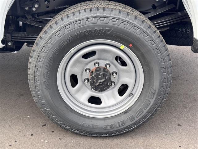 new 2025 Ford F-350 car
