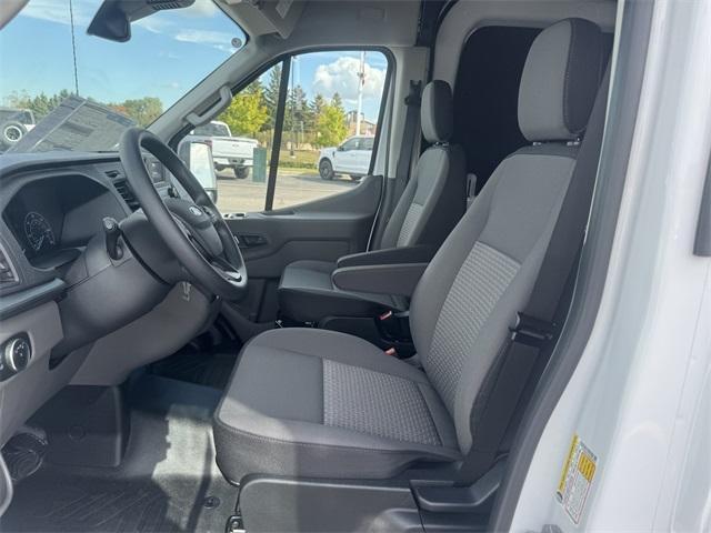 new 2025 Ford Transit-350 car