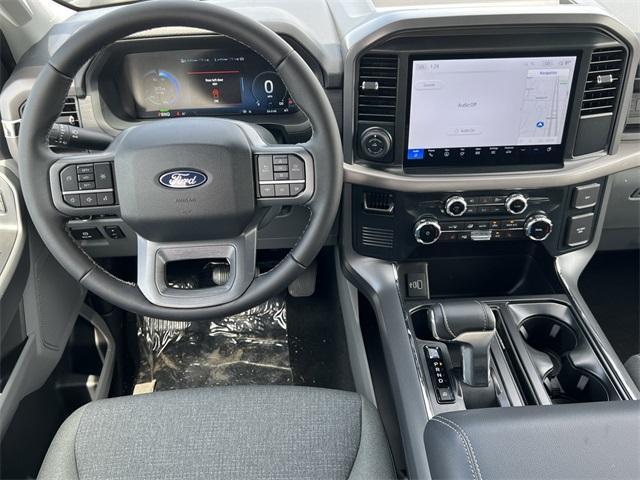 new 2025 Ford F-150 Lightning car