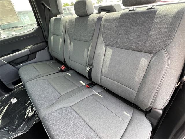 new 2025 Ford F-150 Lightning car