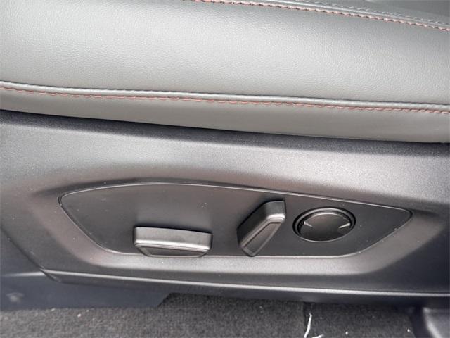 new 2025 Ford Explorer car