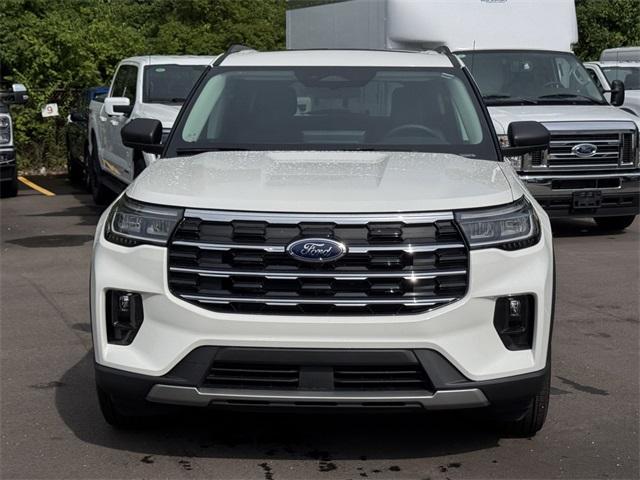 new 2025 Ford Explorer car
