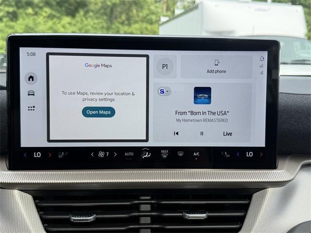 new 2025 Ford Explorer car