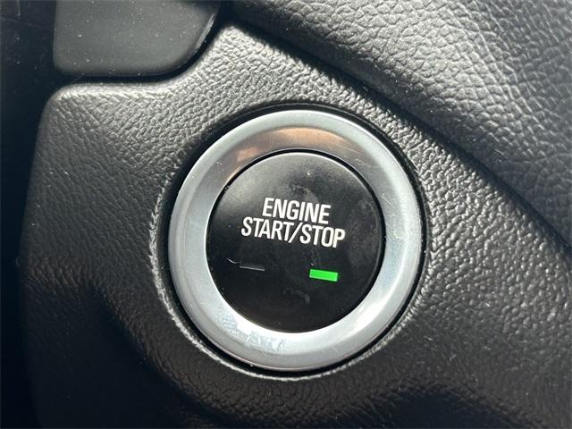 used 2022 Chevrolet Equinox car, priced at $21,487