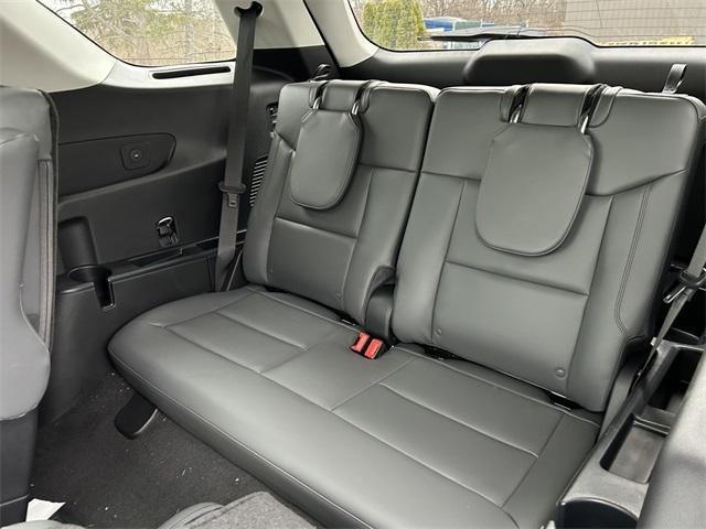 new 2025 Ford Explorer car