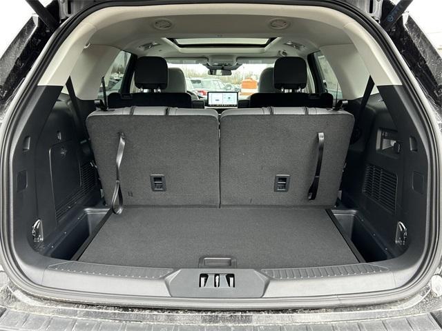 new 2025 Ford Explorer car