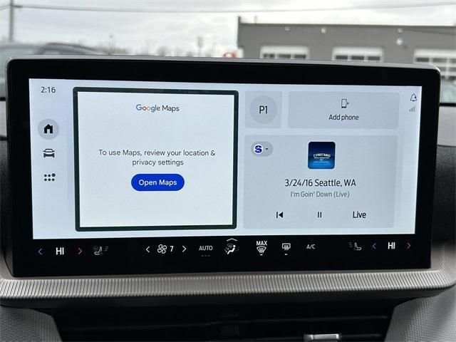 new 2025 Ford Explorer car